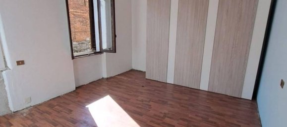 Дом с 5 комнатами в Оменья, Италия № 150968 2