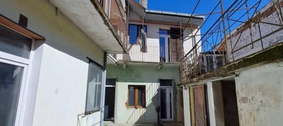 Дом с 5 комнатами в Оменья, Италия № 150968 8