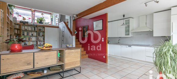 Casa de 4 dormitorios en Montreuil, France No. 322348 12