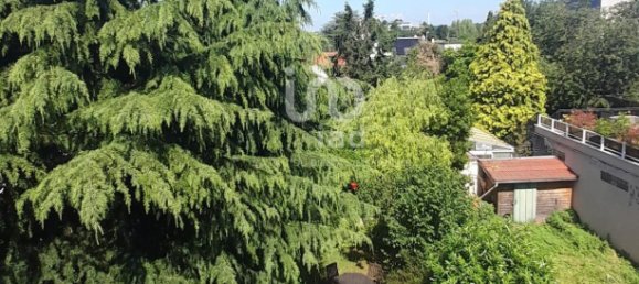 Casa de 4 dormitorios en Montreuil, France No. 322348 27