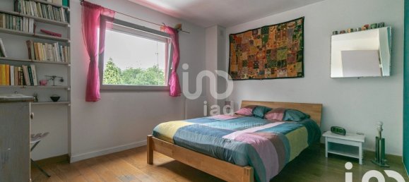 Casa de 4 dormitorios en Montreuil, France No. 322348 16