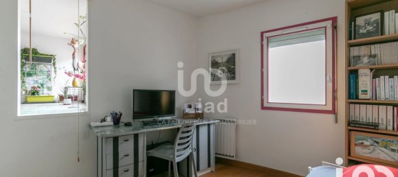 Casa de 4 dormitorios en Montreuil, France No. 322348 23