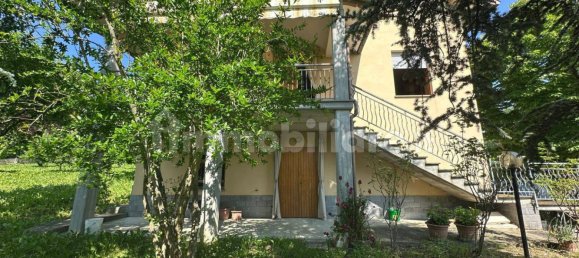 3 Schlafzimmer Villa in Lesignano de' Bagni, Italy, Nr. 308577 6