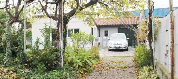 3 bedrooms Apartment in Gorizia, Italy No. 67240 19