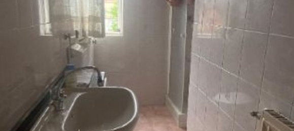 2غرفة شقة في Bresso, Italy رقم 219972 8