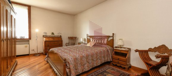 6 rooms Villa in Botticino, Italy No. 210689 18