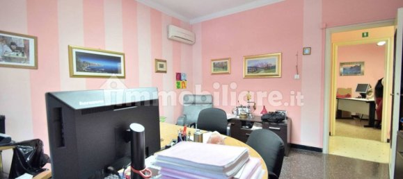 Apartamento T2 em Genoa, Italy N.º 329864 15