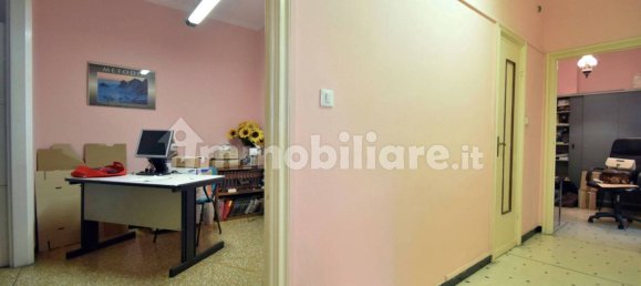 Apartamento T2 em Genoa, Italy N.º 329864 16
