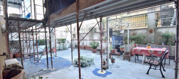 Apartamento T2 em Genoa, Italy N.º 329864 24