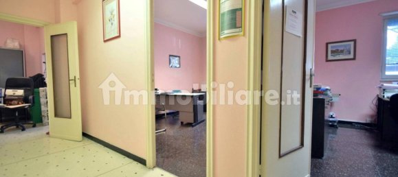 Apartamento T2 em Genoa, Italy N.º 329864 12