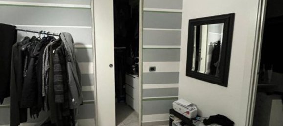 5 rooms House in Carrara, Italy No. 309069 10