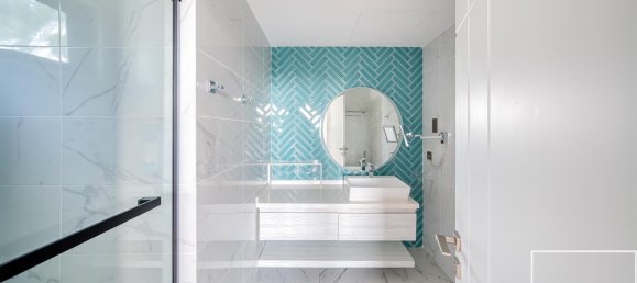 Вилла с 5 спальнями в Jumeirah Islands, ОАЭ № 112377 23