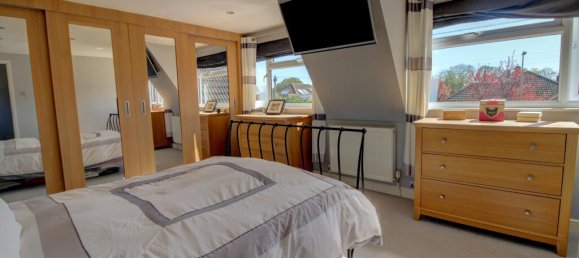 4 bedrooms House in Tadley, United Kingdom No. 10460 25