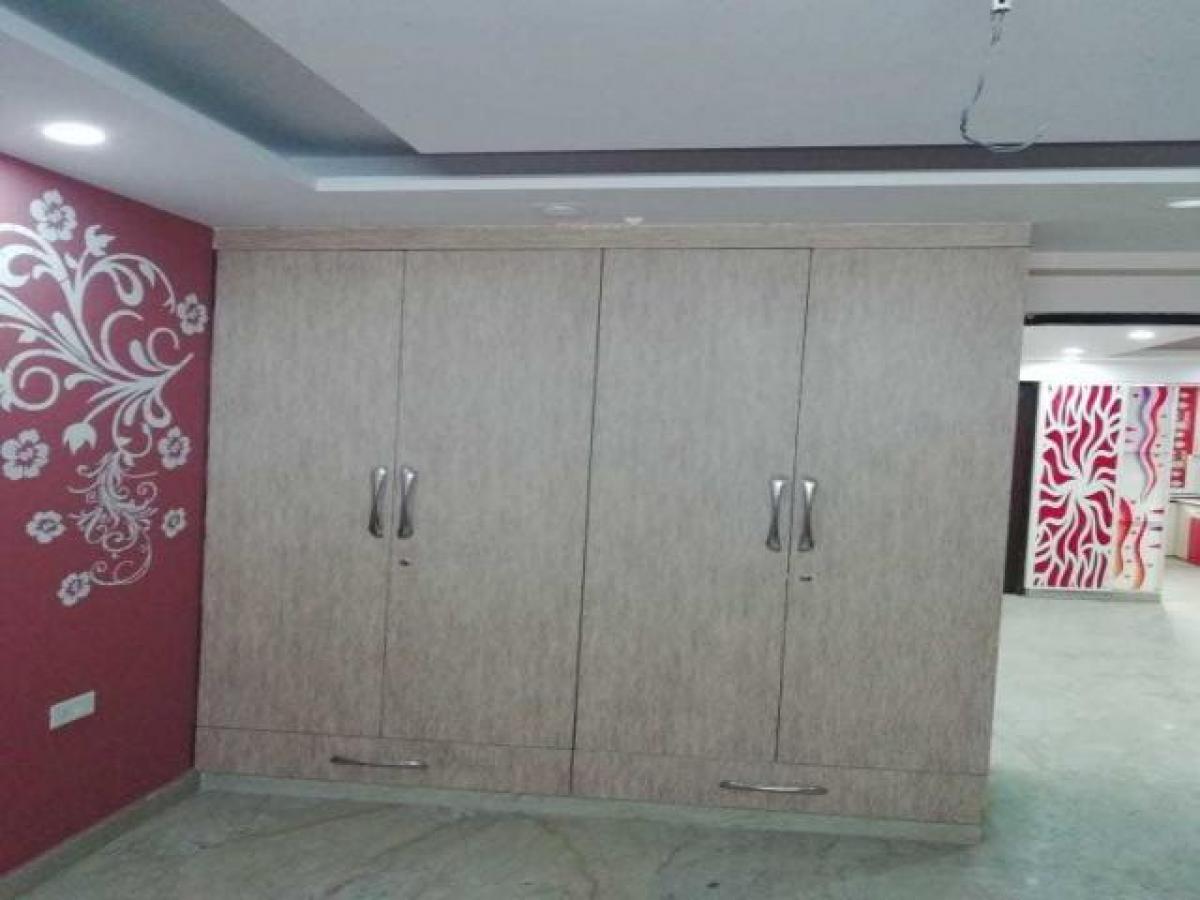 3 bedrooms House in Ghaziabad, India No. 4828