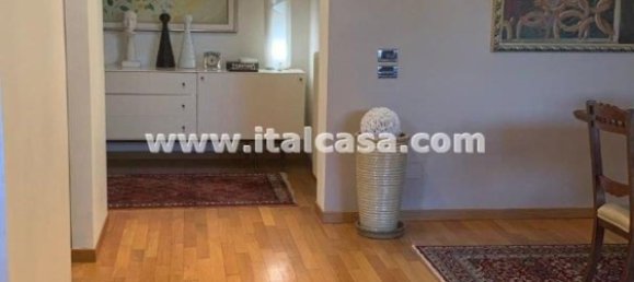 4-salle Penthouse à Treviglio, Italy No. 84079 2