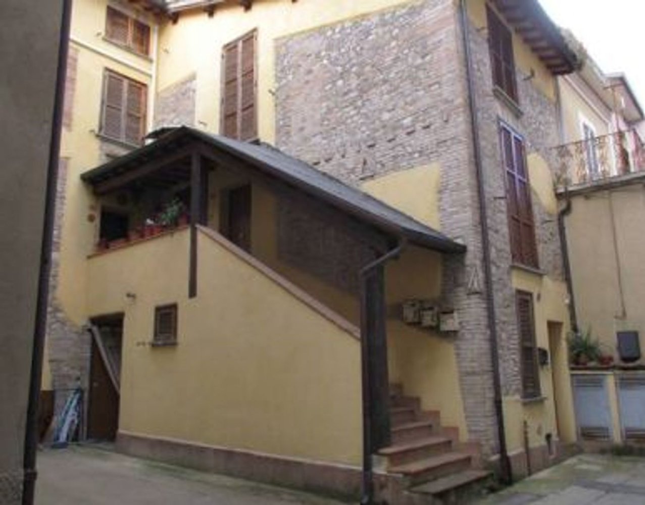 2 rooms Apartment in Bastia Umbra, Italy No. 34851