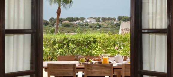 4 bedrooms Villa in Cadiz, Spain No. 26975 3