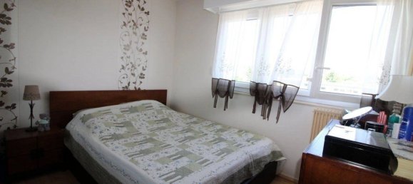 2 bedrooms Apartment in Noisy-le-Grand, France No. 176639 2