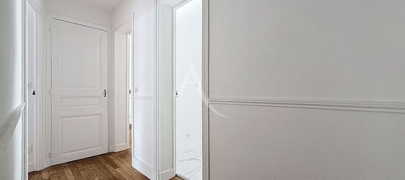 2 chambres Appartement à Puteaux, France No. 299569 12