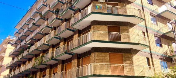 5 bedrooms Apartment in Salerno, Italy No. 11305 88