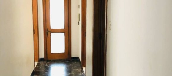 5 bedrooms Apartment in Salerno, Italy No. 11305 13