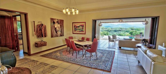 6 bedrooms Villa in Tamarin, Mauritius No. 218 13