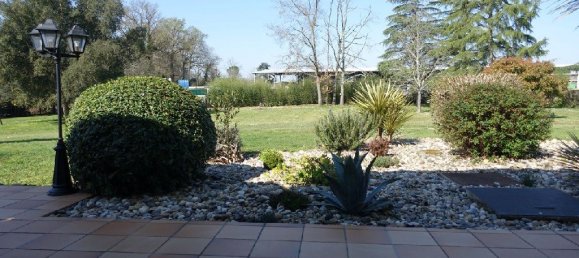 6 bedrooms House in Sainte-Bazeille, France No. 104660 17