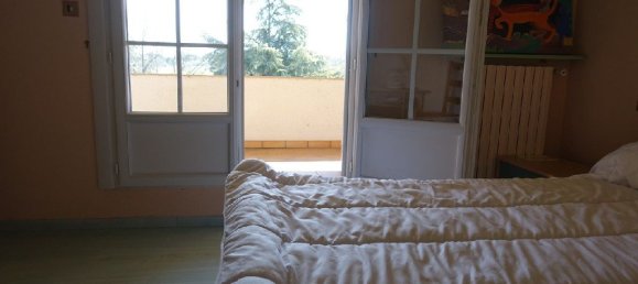 6 bedrooms House in Sainte-Bazeille, France No. 104660 12