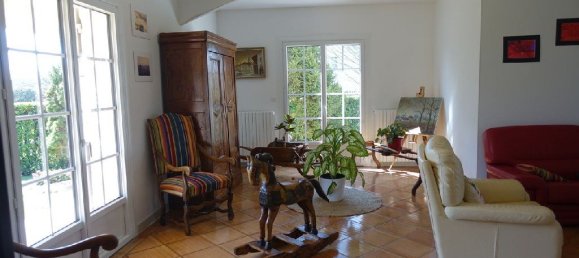 6 bedrooms House in Sainte-Bazeille, France No. 104660 6