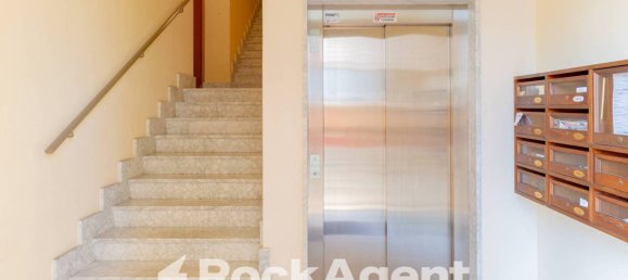 5 rooms Office in Ivrea, Italy No. 299917 3