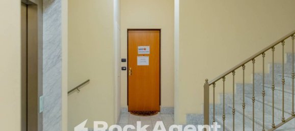 5 rooms Office in Ivrea, Italy No. 299917 4