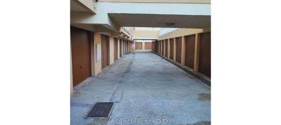 Garagem em Toulon, France N.º 347221 2