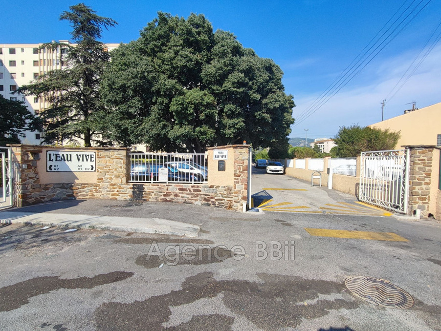 Garagem em Toulon, France N.º 347221