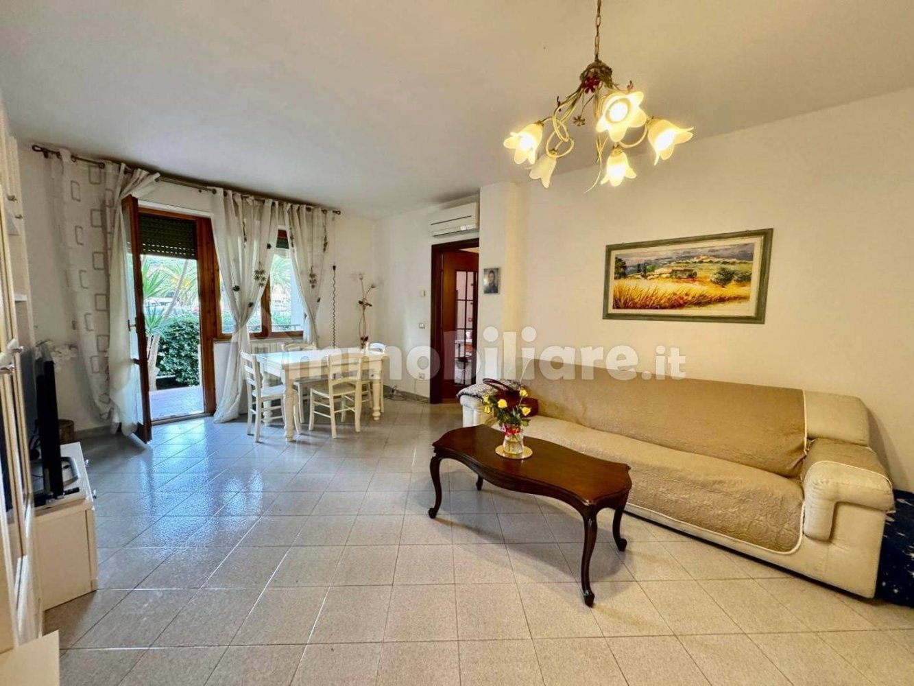 Квартира с 2 спальнями в Порто Адзурро, Италия № 129337