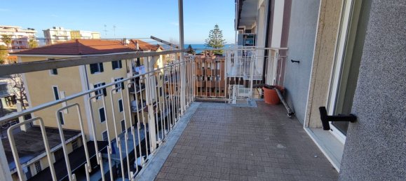 4 rooms Apartment in Albenga, Italy No. 266531 14