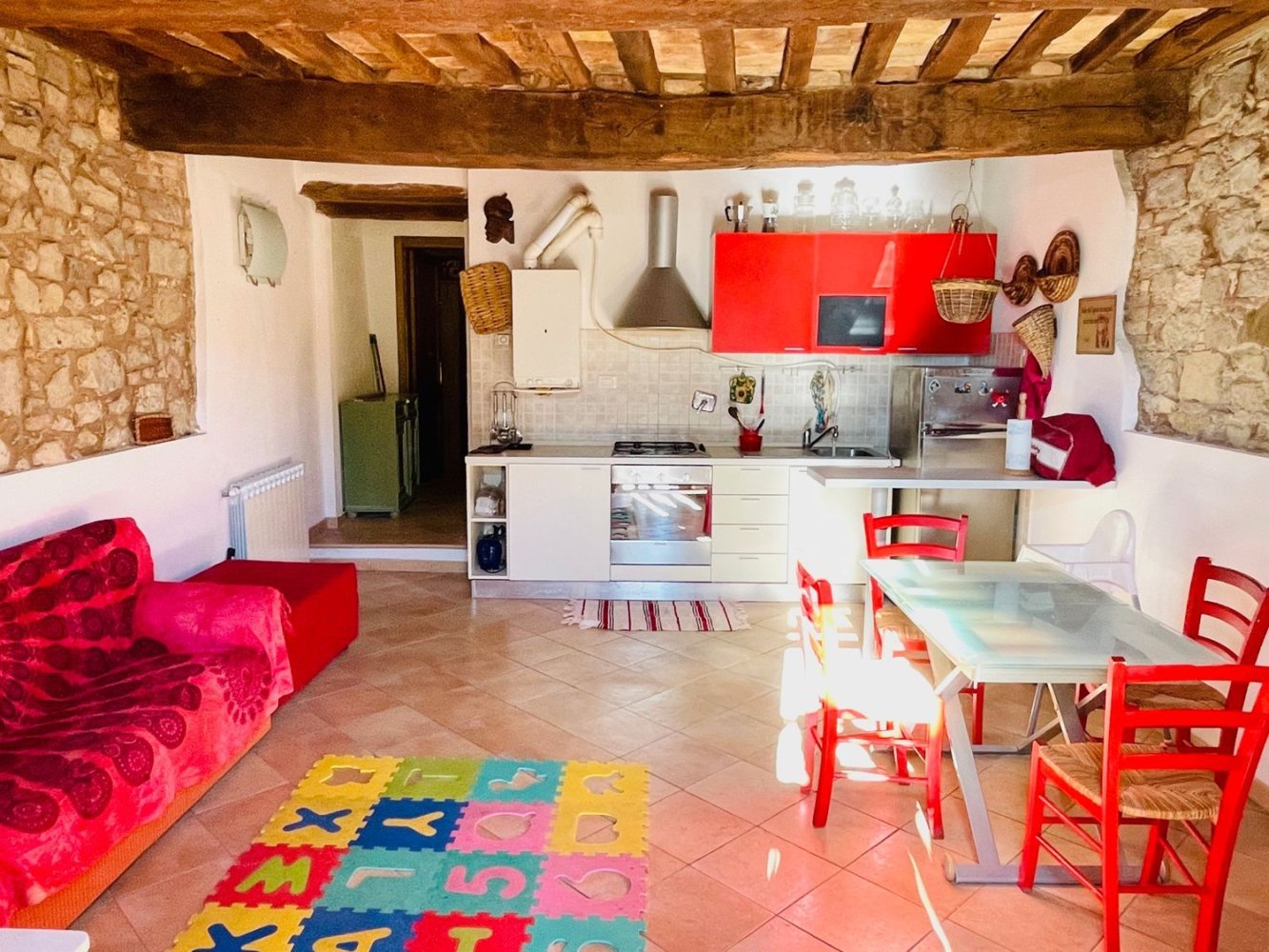 2-salle Appartement à Santa Luce, Italy No. 214286