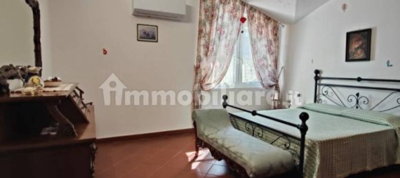Villa de 5 dormitorios en Licciana Nardi, Italy No. 45269 25
