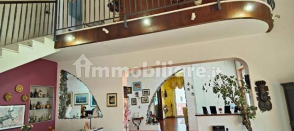 Villa de 5 dormitorios en Licciana Nardi, Italy No. 45269 47