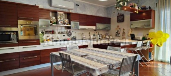 Villa de 5 dormitorios en Licciana Nardi, Italy No. 45269 18