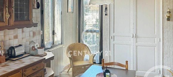 Casa de 4 dormitorios en Elne, France No. 333607 16