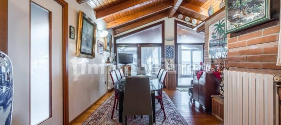 2 bedrooms Penthouse in Gattatico, Italy No. 211388 3