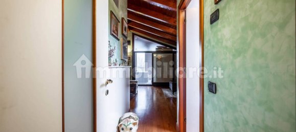 2 bedrooms Penthouse in Gattatico, Italy No. 211388 24