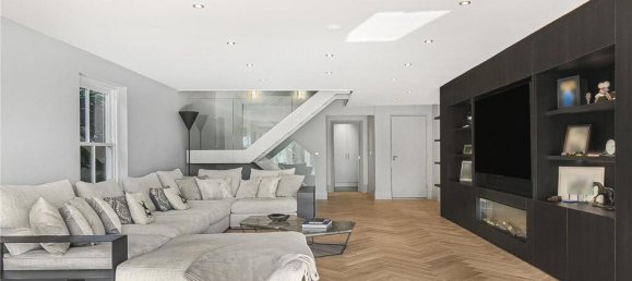 5 Schlafzimmer Haus in Broxbourne, United Kingdom, Nr. 6520 32