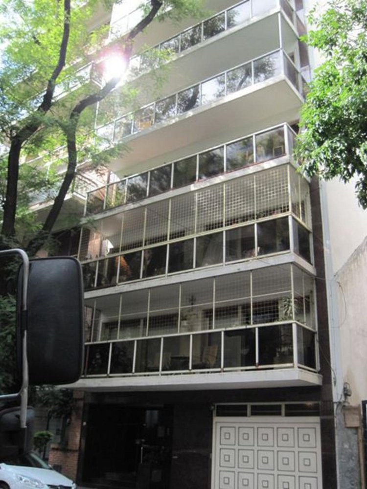4 bedrooms Apartment in Buenos Aires, Argentina No. 102705