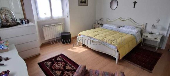 Квартира с 4 комнатами в Монца, Италия № 150457 15