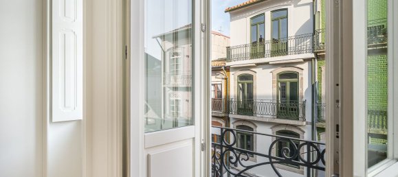 2 bedrooms Apartment in Porto, Portugal No. 102245 2