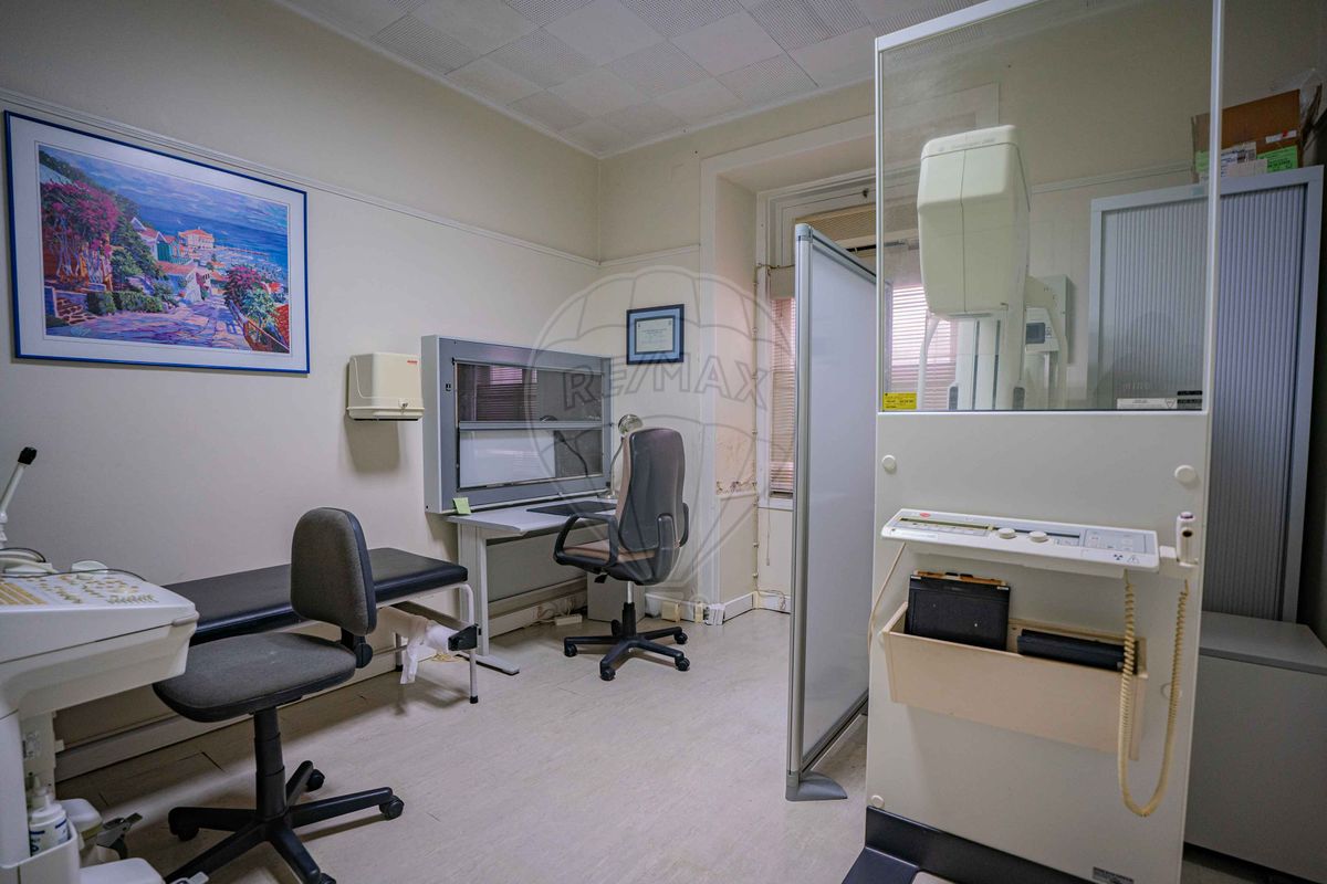 4 bedrooms House in Angra do Heroismo, Portugal No. 188628