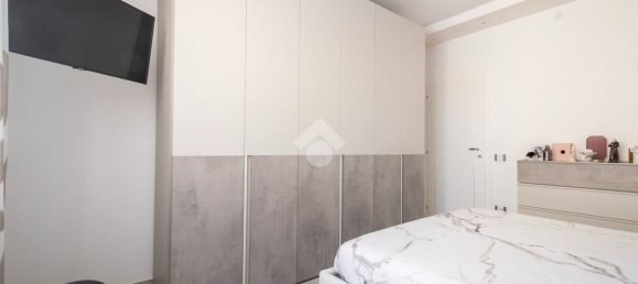 Apartamento de 4 habitaciónes en Carpi, Italy No. 303018 14