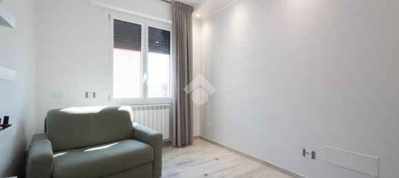 Apartamento de 4 habitaciónes en Carpi, Italy No. 303018 16