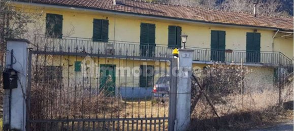 Дом с 6 спальнями в Брикеразио, Италия № 211841 3